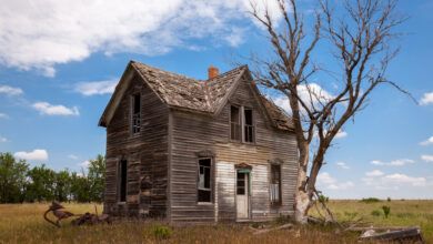 Abandoned Farm House in Kansas