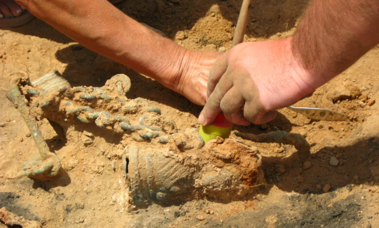 archaeologists at work